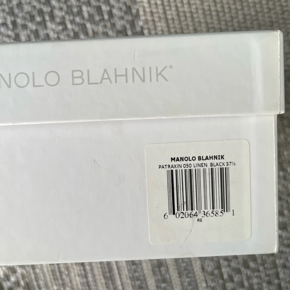 Manolo Blahnik slingback - Picture 7 of 8